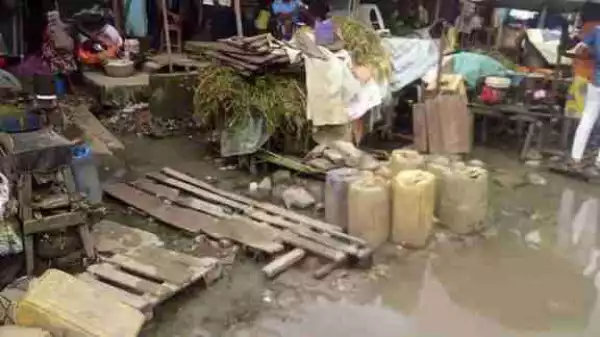 See The Horrible State Of Ahia Ohuru Market In Aba, Abia State (Photos) 